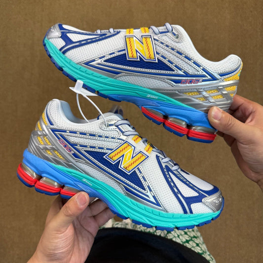 New Balance 1906R